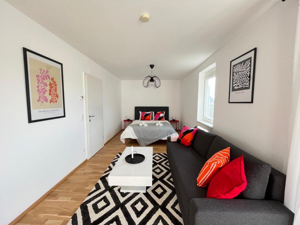 Penthouse Near Central Station With Free Parking Vienna Exterior photo